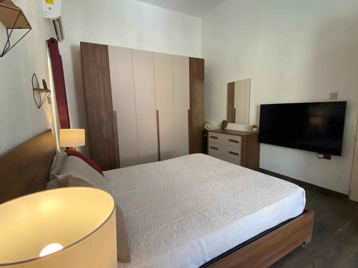 Blue Waters Town House Apartman Tarxien Kültér fotó